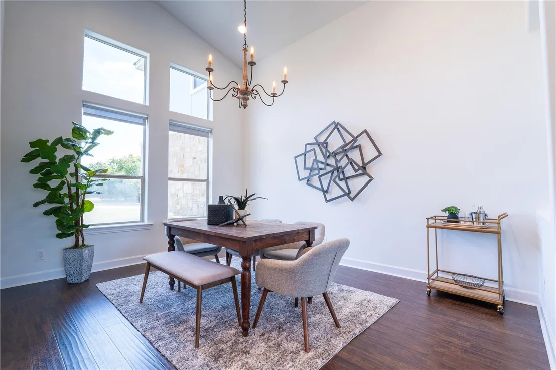 Photo of 724 Chama TRCE