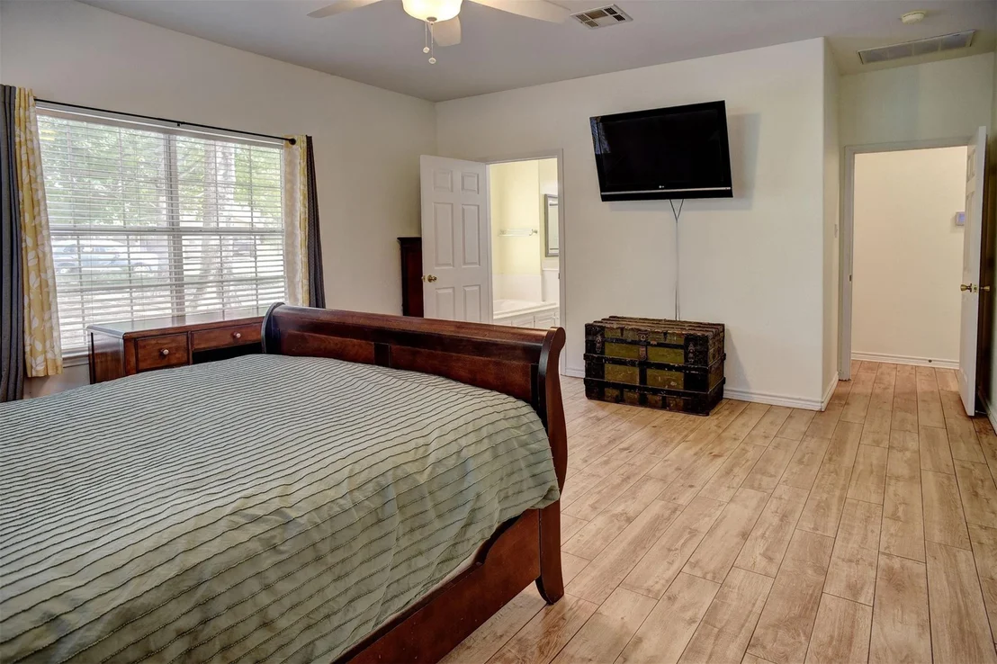 Photo of 128 Moku Manu DR