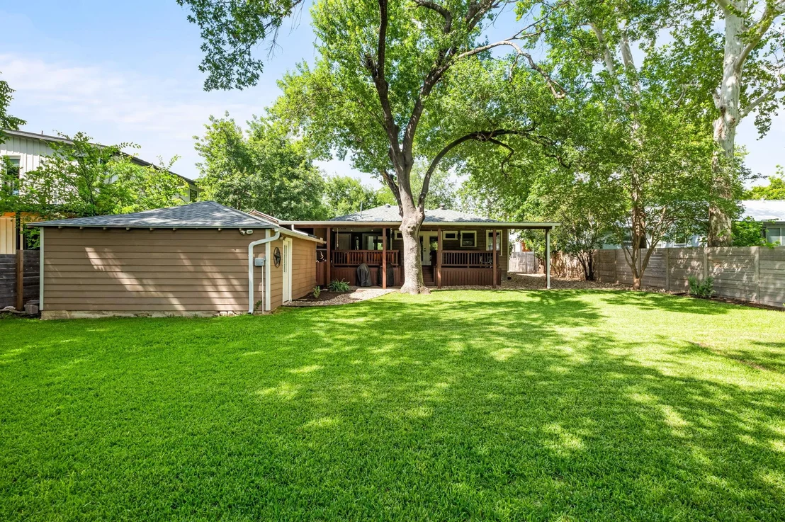 Photo of 909 Ruth Ave