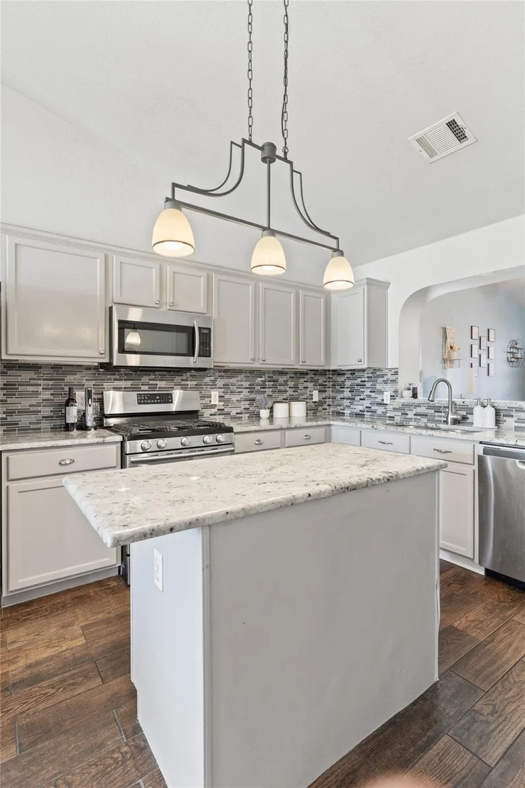 Photo of 4177 Mather