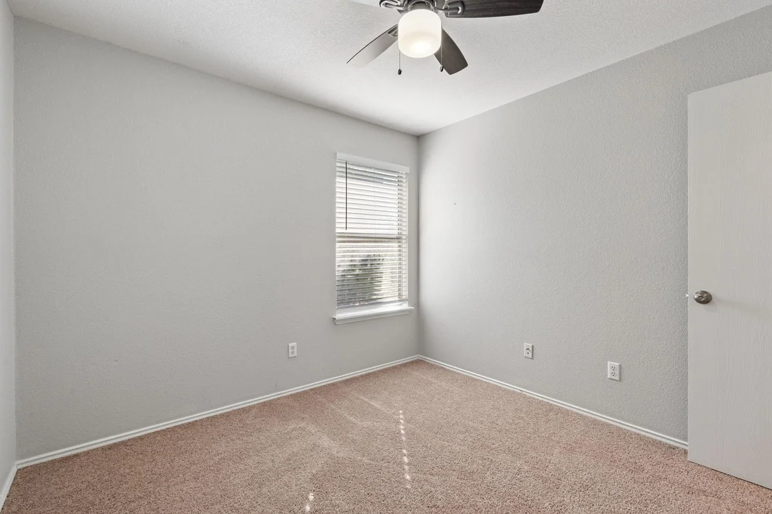 Photo of 607 Quincy DR