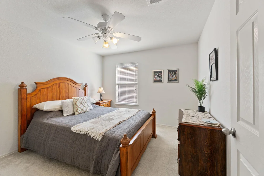 Photo of 172 Chaparro DR