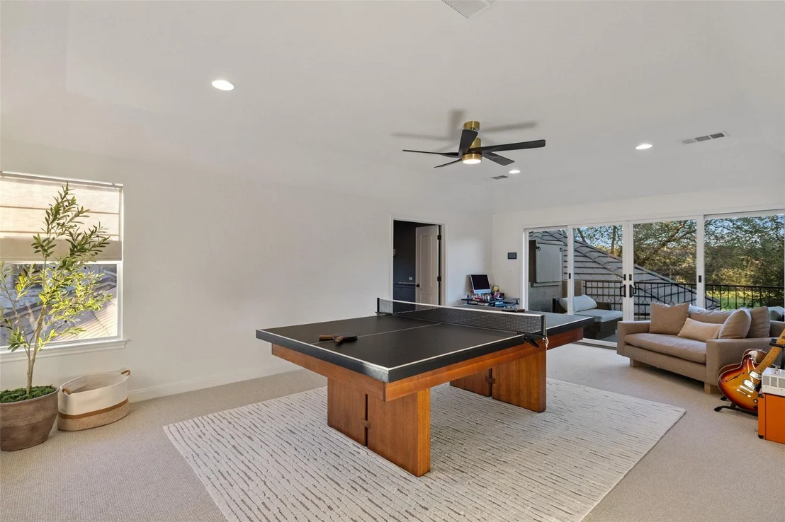 Photo of 11700 EAGLES GLEN DR