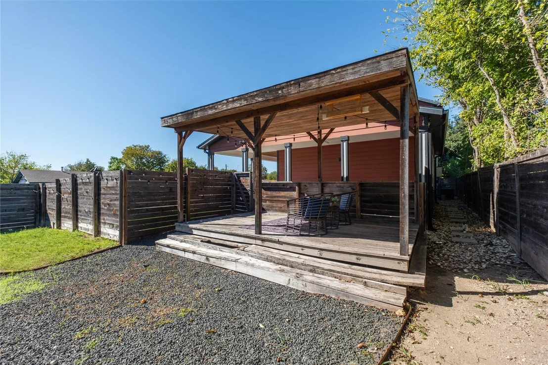 Photo of Unit B at 7601 Bethune Ave