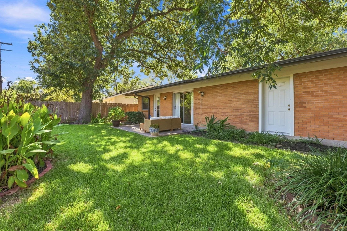 Photo of 2114 Lanier DR