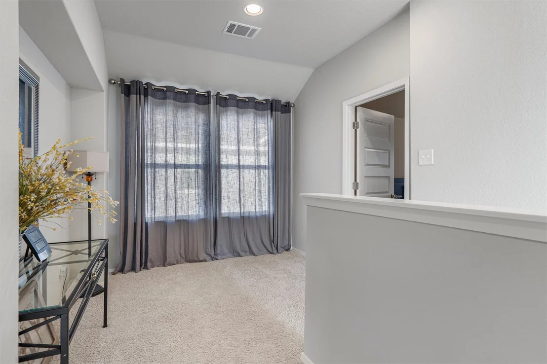 Photo of 508 Star Garnet CT
