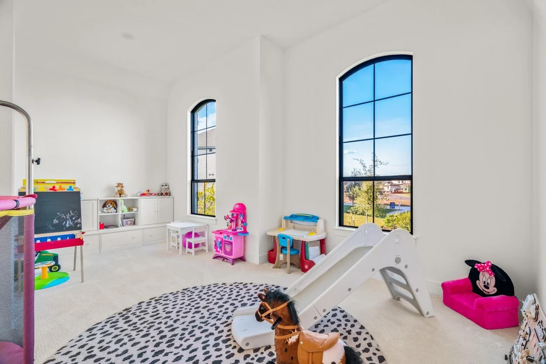 Photo of 511 Irvine CIR