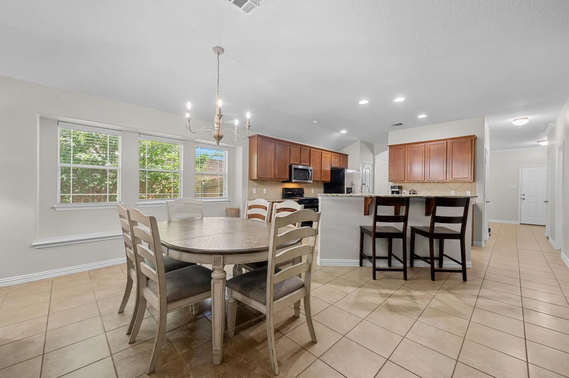 Photo of 1286 Talley LOOP