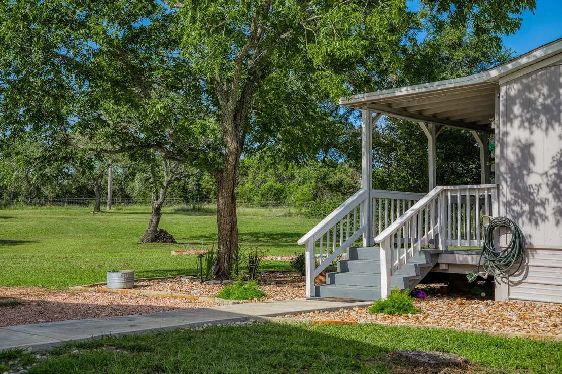 Photo of 6928 County Road 252
