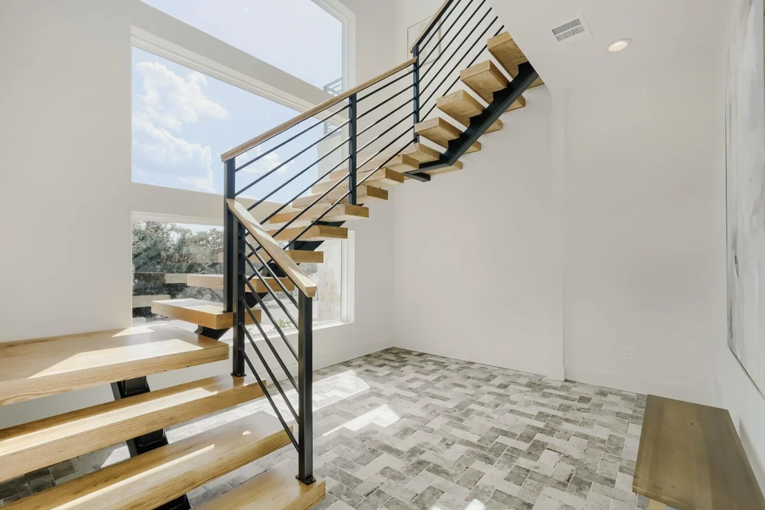 Photo of 3405 Congress Ave
