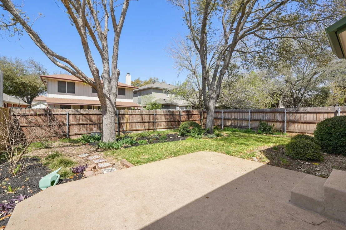 Photo of 9408 Notches DR