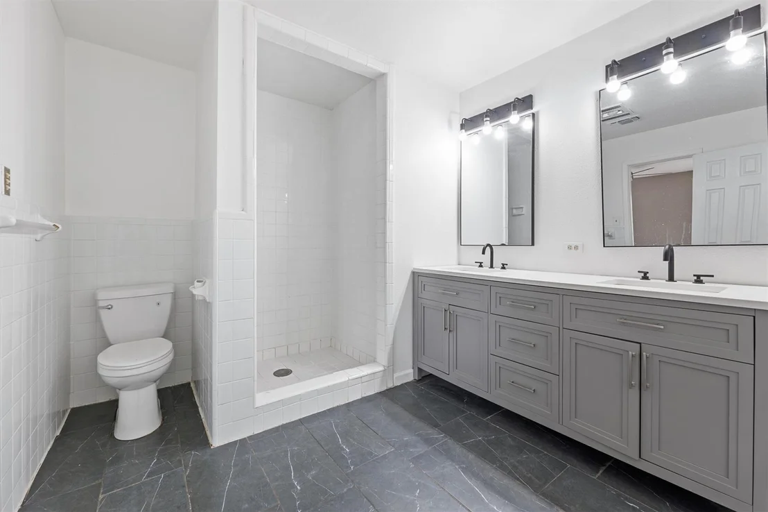 Photo of 1106 Hackberry DR