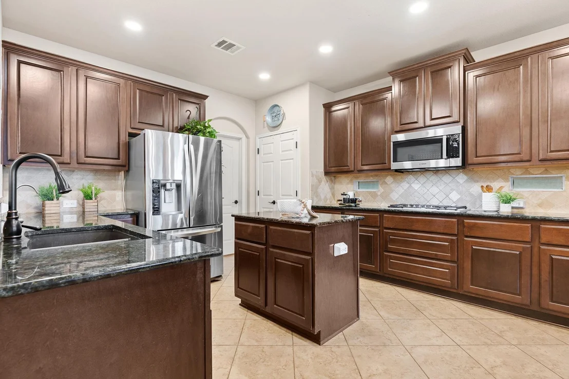 Photo of 2934 Magellan WAY