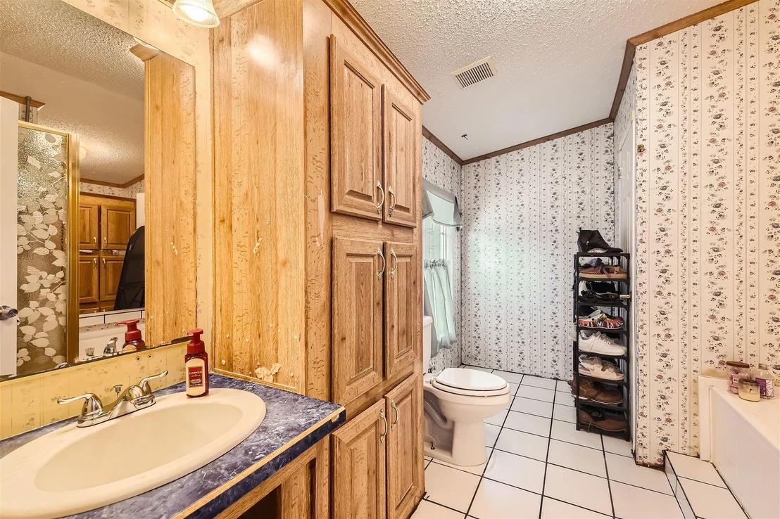 Photo of 7621 NORTHVIEW LN