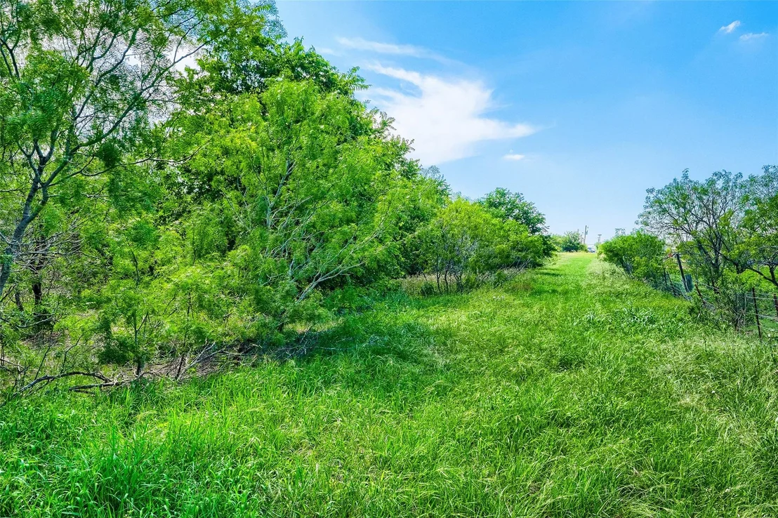 Photo of 401 Graef RD
