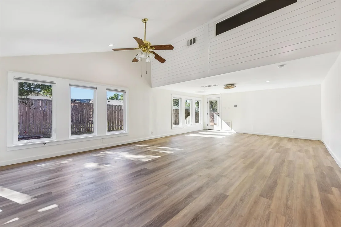 Photo of 6613 Ashland DR
