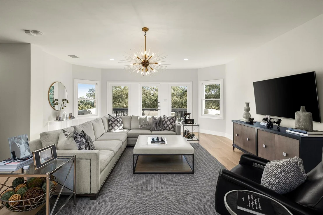 Photo of 3301 Barton Creek BLVD