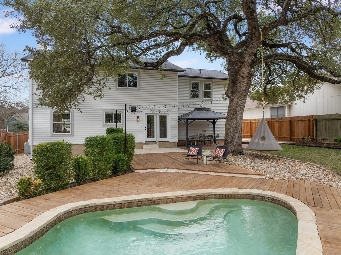 Photo of 7412 Whistlestop DR