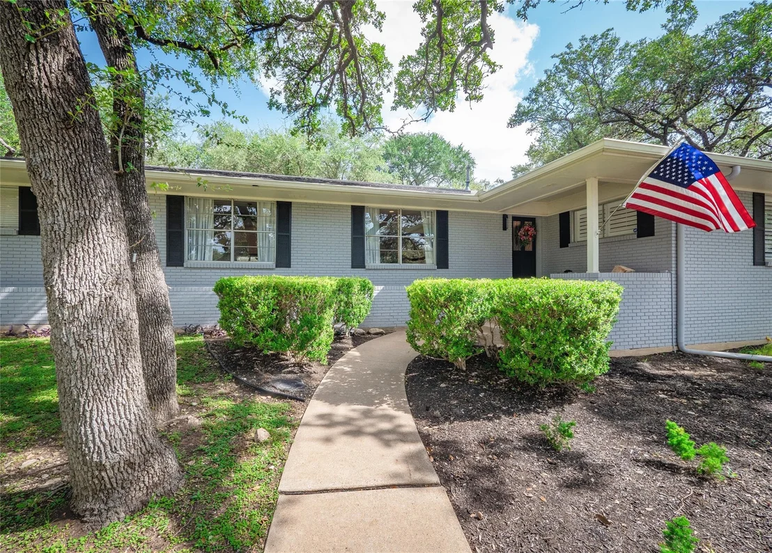 Photo of 4901 Timberline DR