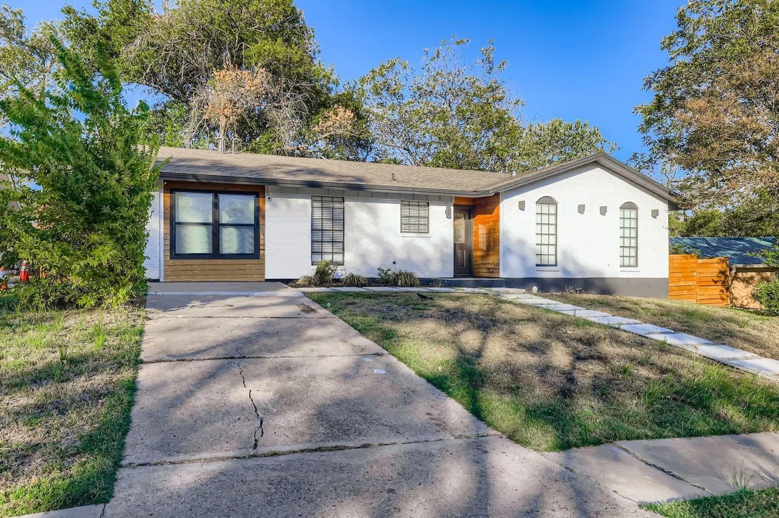 Photo of 1712 Alleghany DR