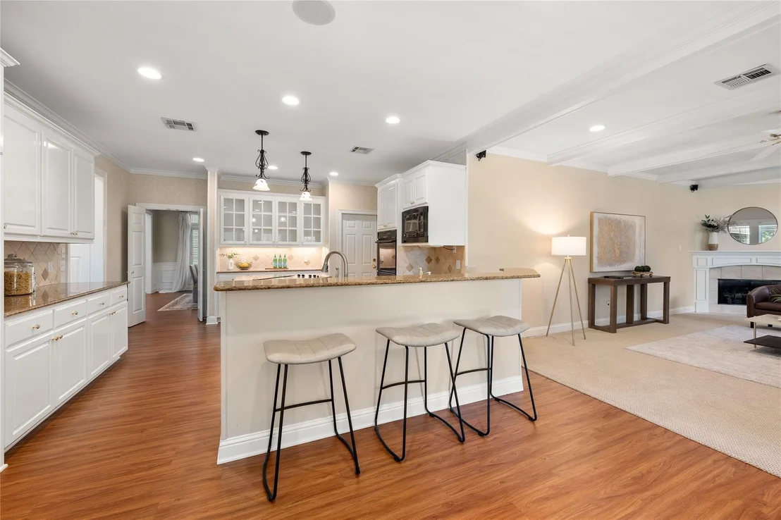 Photo of 2034 Oak Glen DR