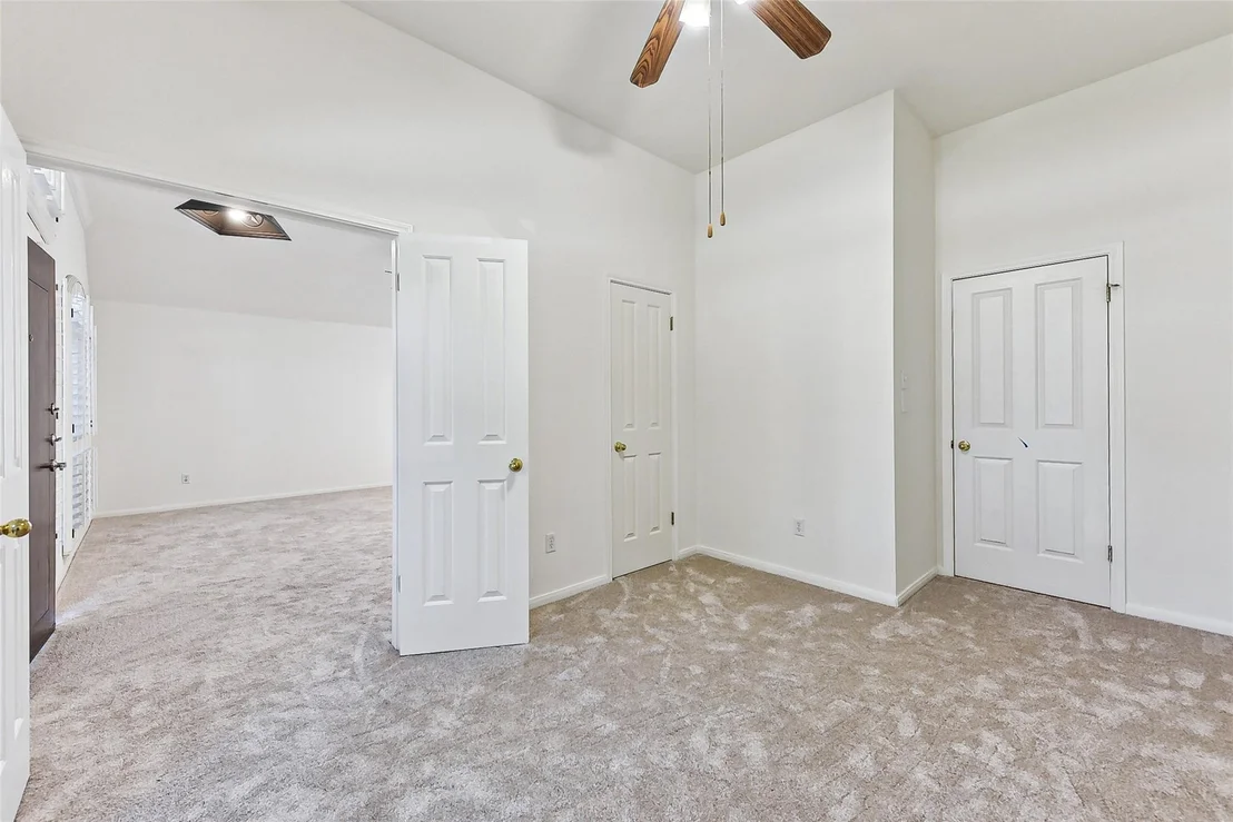 Photo of 700 Cornell DR