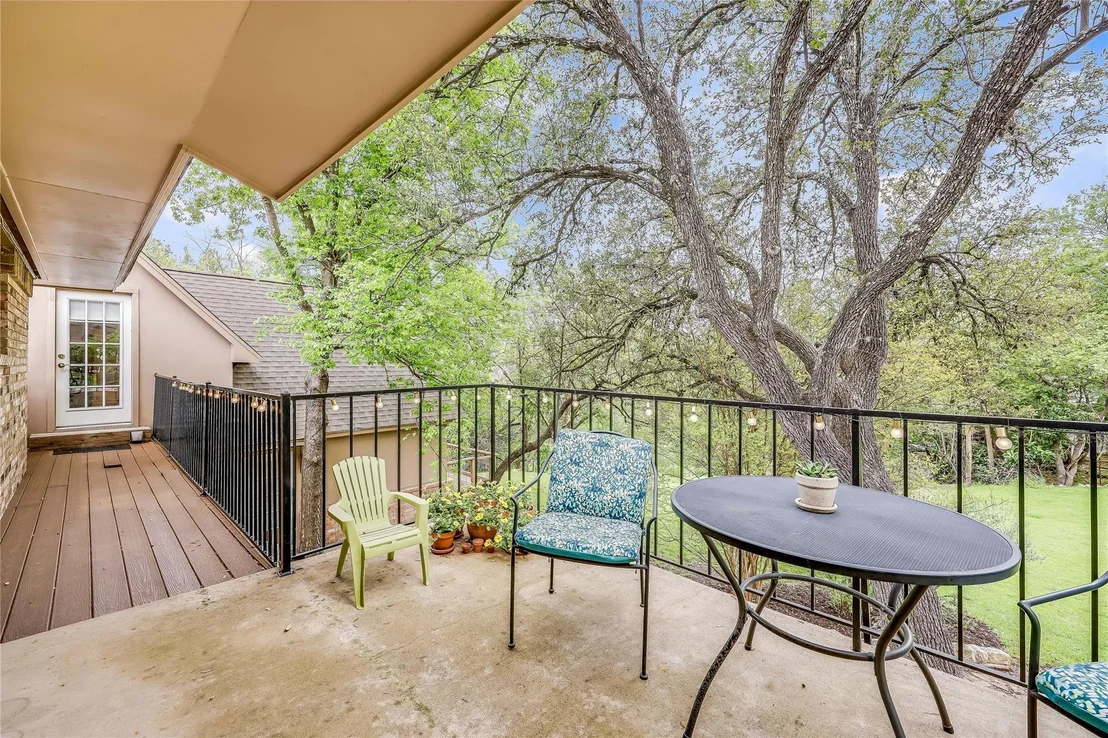 Photo of 9 Inwood CIR