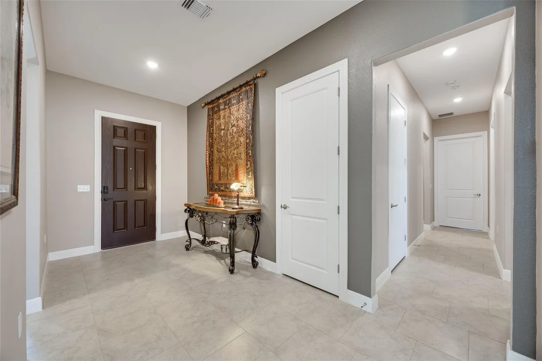 Photo of 102 Pointer LN