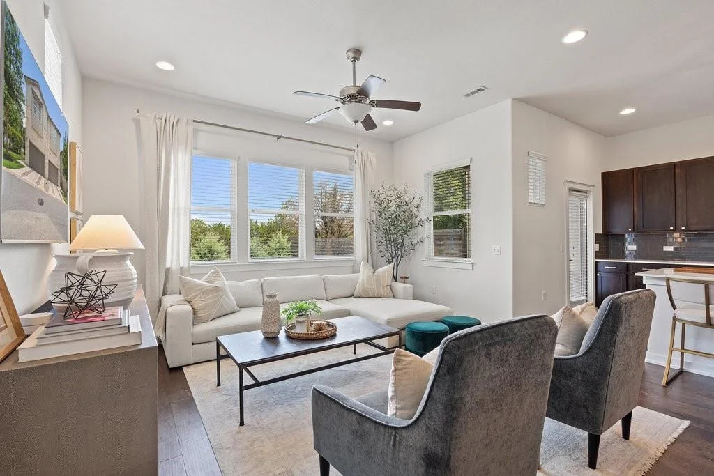 Photo of Unit B at 8901 Parker Ranch CIR