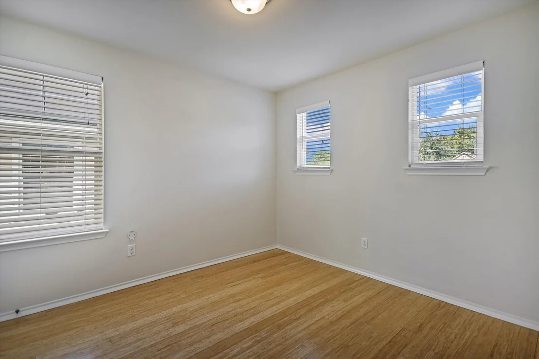 Photo of 6516 Alum Rock CV