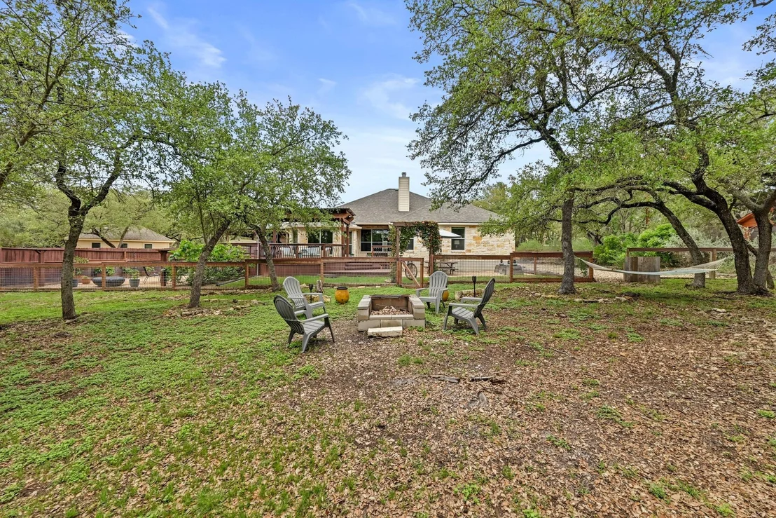 Photo of 615 Mountain Crest DR