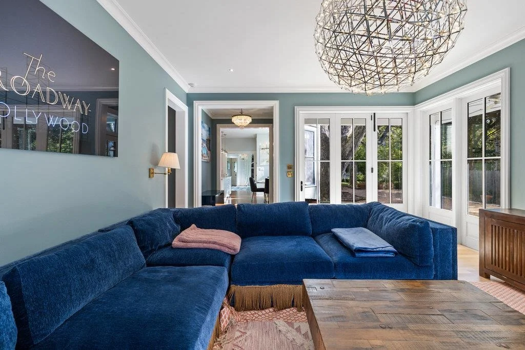 Photo of 4104 Avenue F Ave