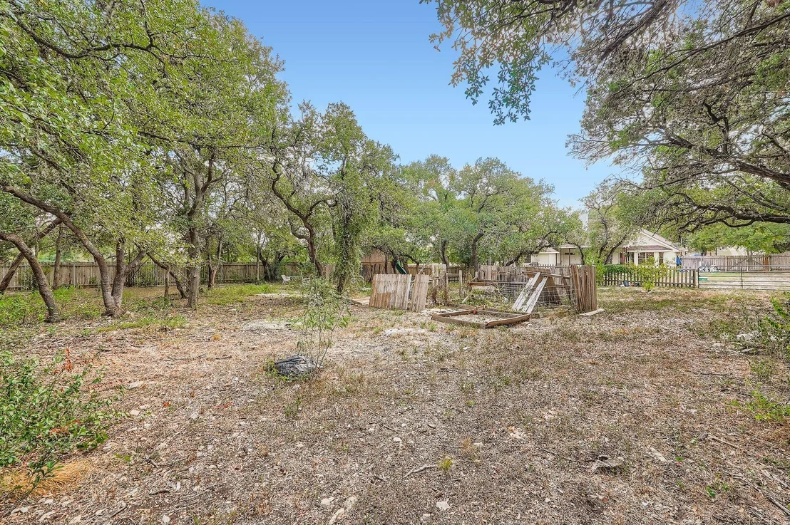 Photo of 100 Quarry Springs DR