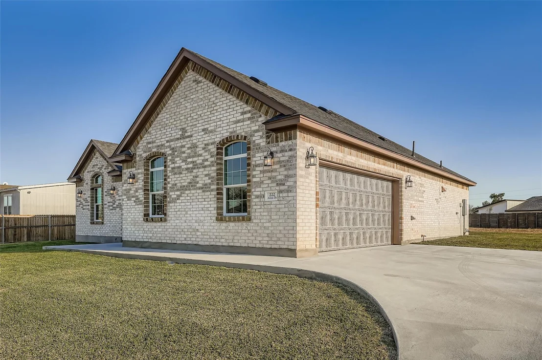Photo of 222 Arosa DR