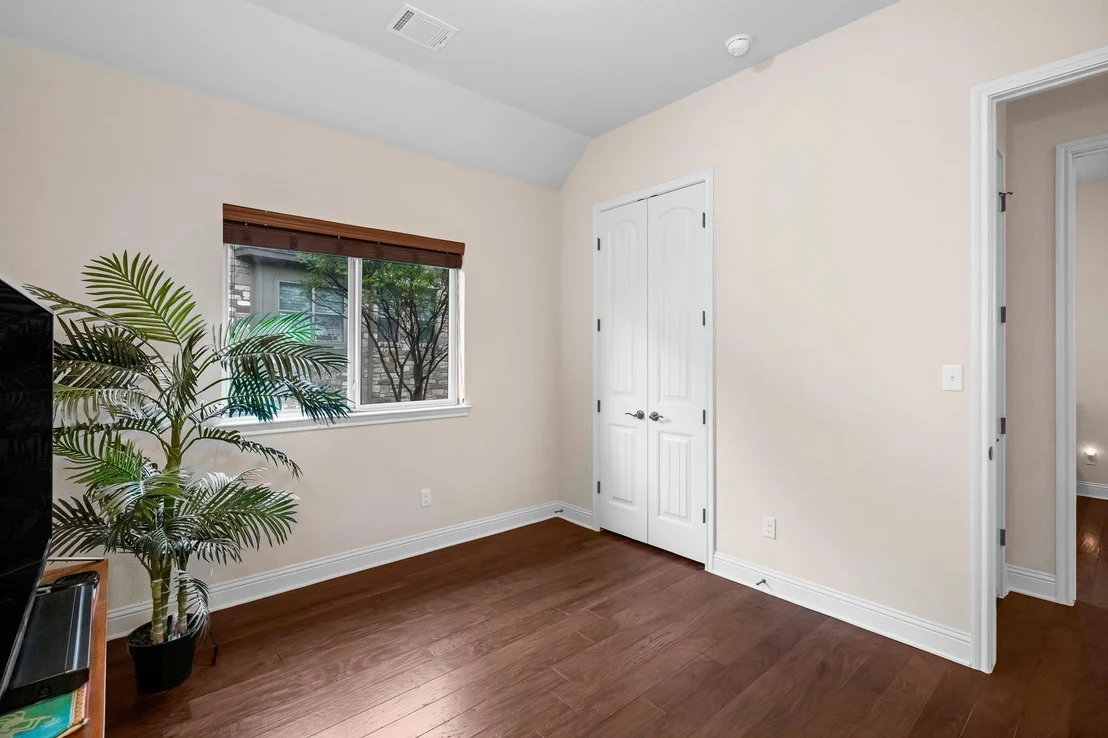 Photo of 212 Tavish TRL