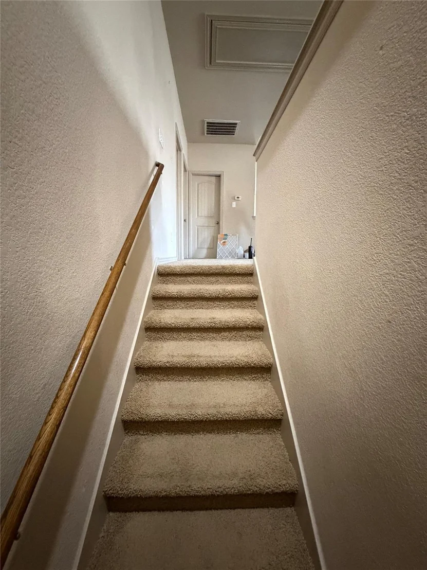 Photo of 2328 Ambling TRL