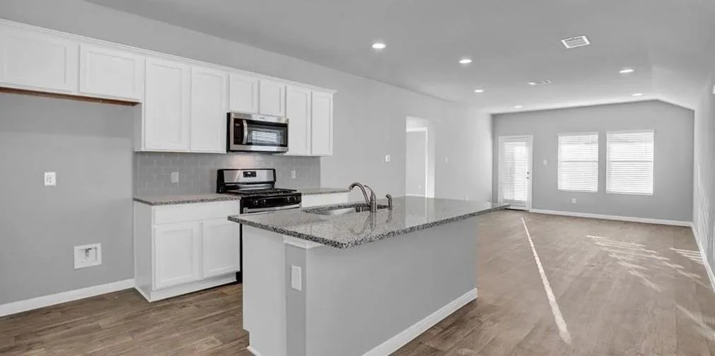 Photo of 211 Hamilton Pool LN