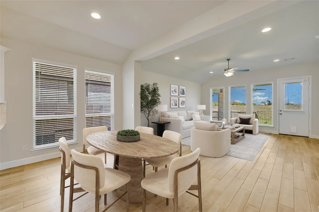 Photo of 131 Plumbago LOOP