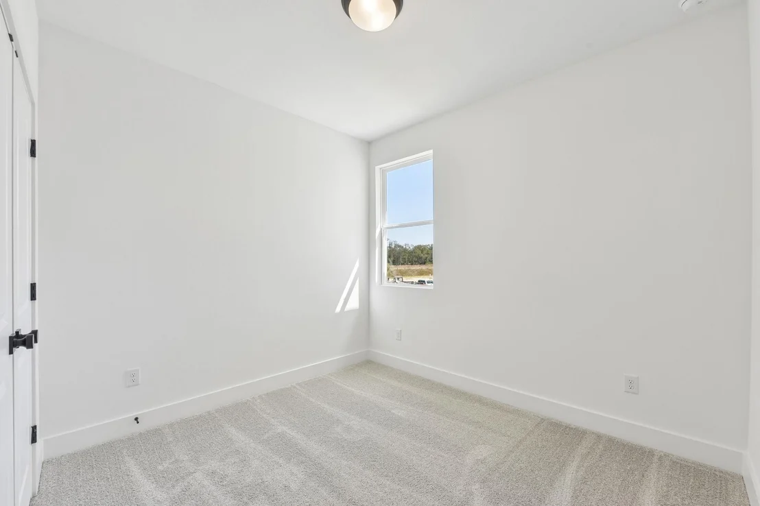 Photo of 149 Maverick Ave