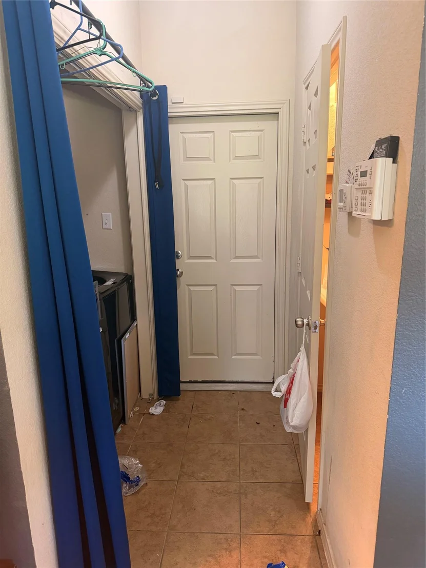 Photo of 124 Langtry LN