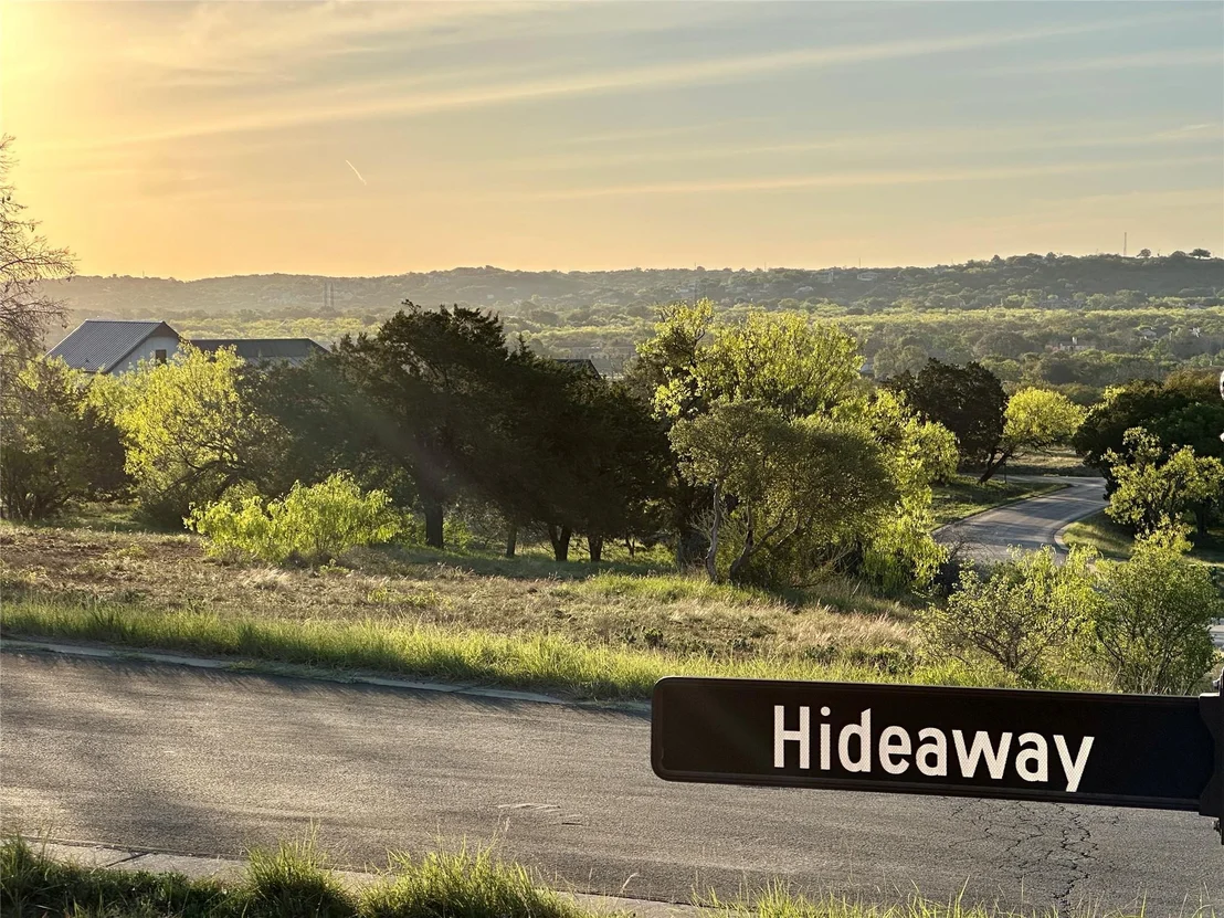 Photo of 301 Hideaway