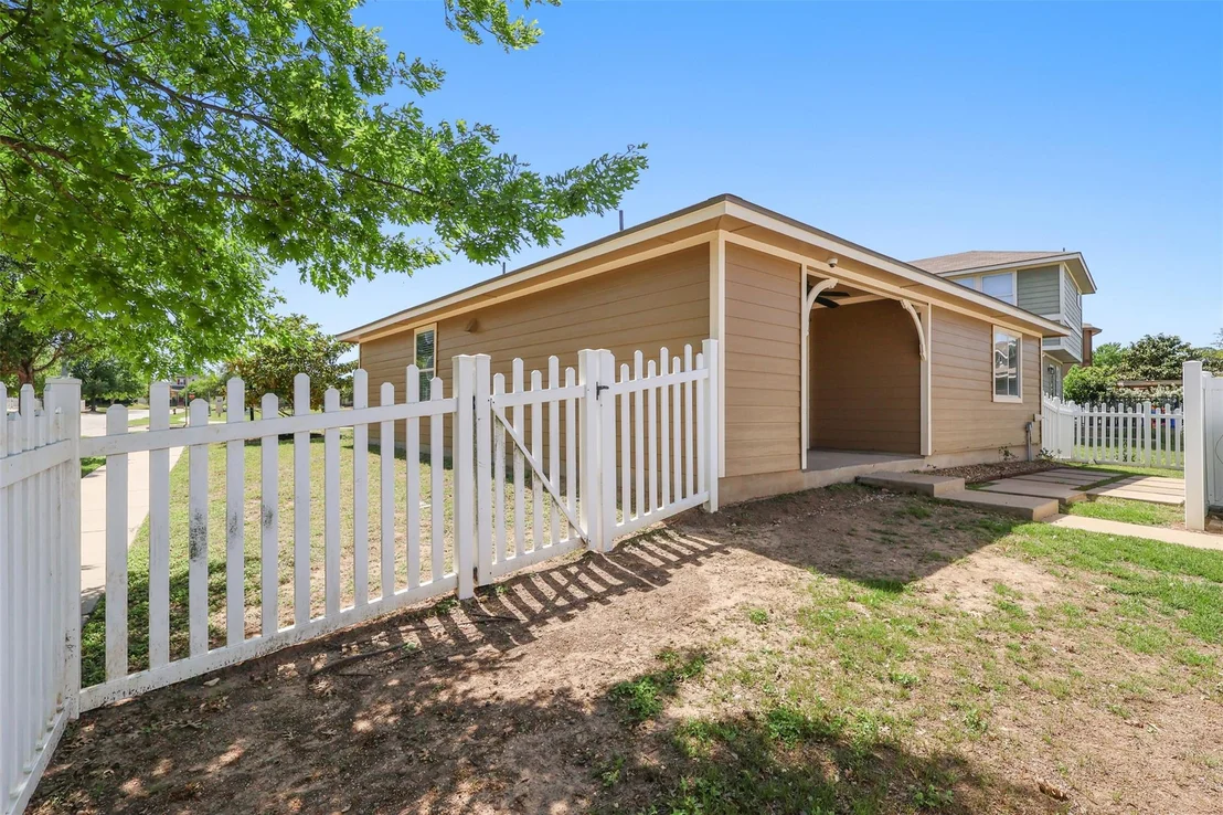 Photo of 600 Gabriel Mills DR