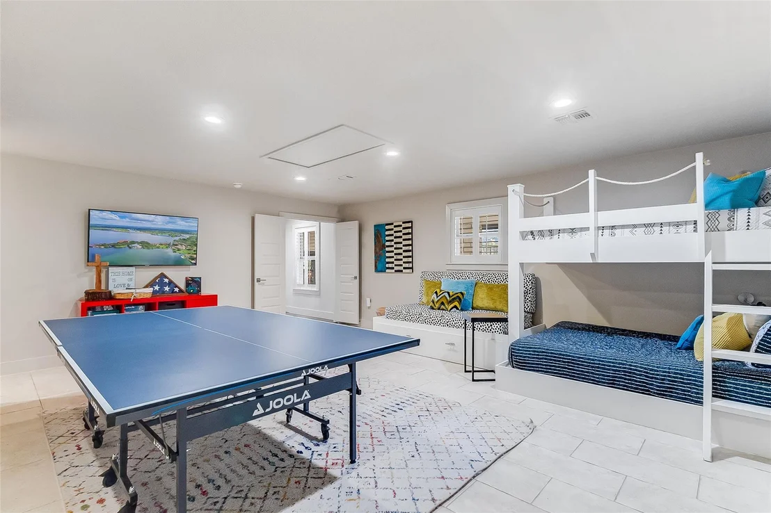 Photo of 104 Raindrop LN