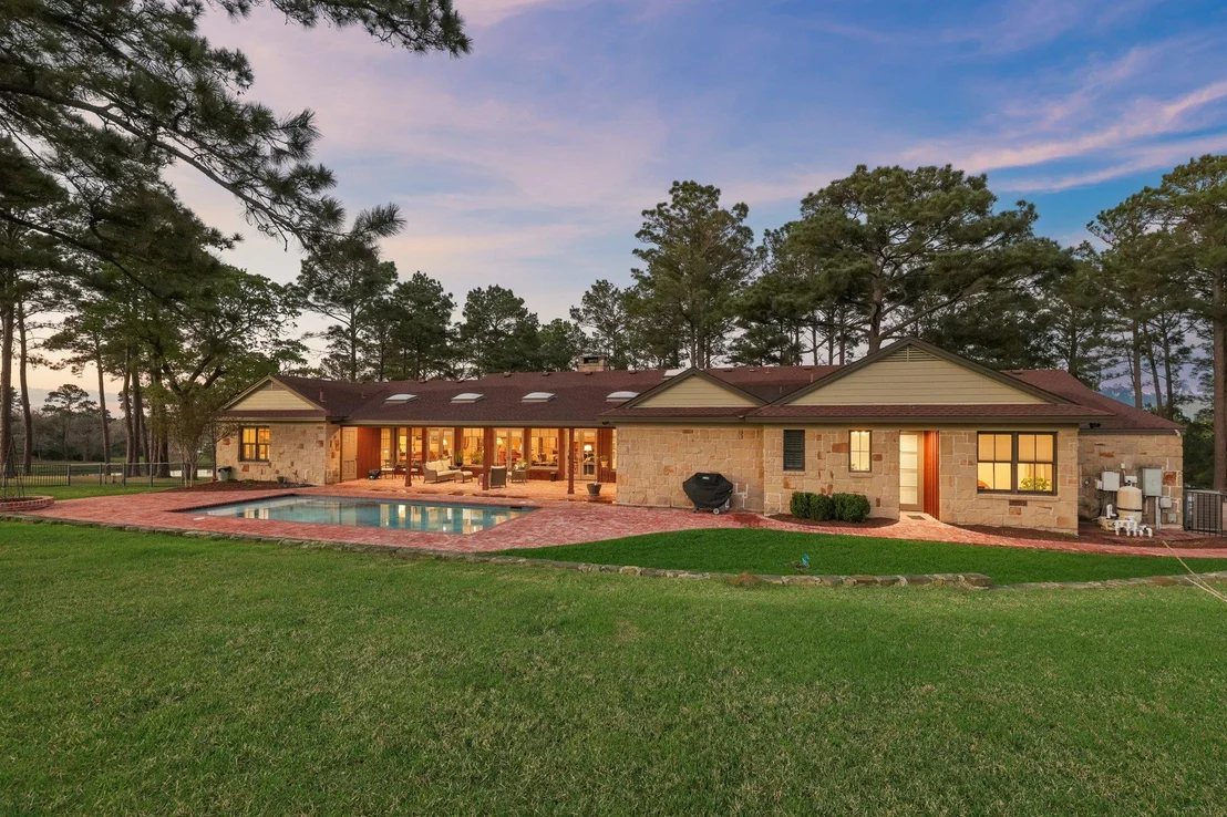 Photo of 546 McAllister RD
