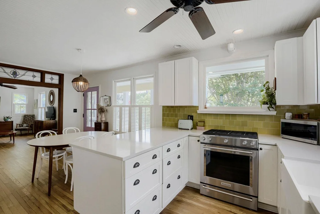 Photo of 1701 Alameda DR