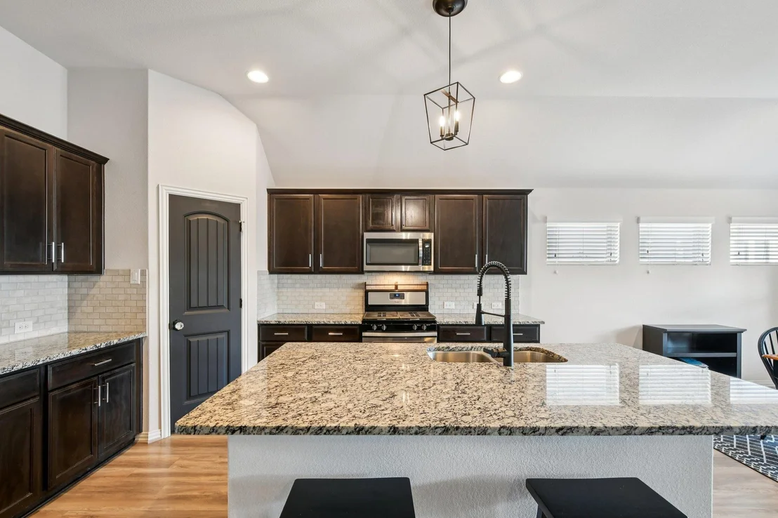 Photo of 127 Firethorn DR