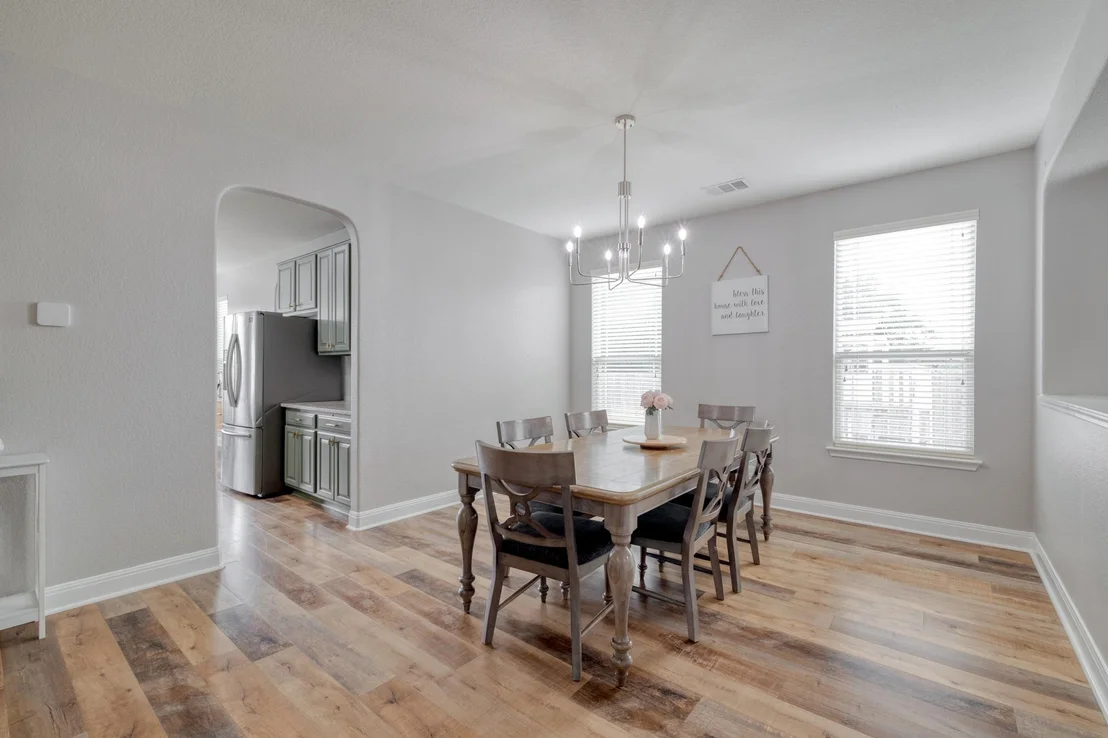 Photo of 141 Clematis CT