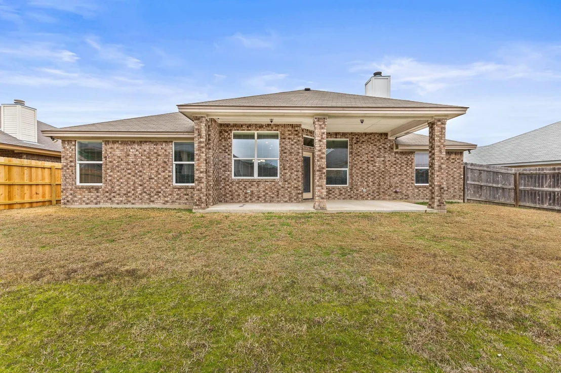 Photo of 4007 Salt Fork DR