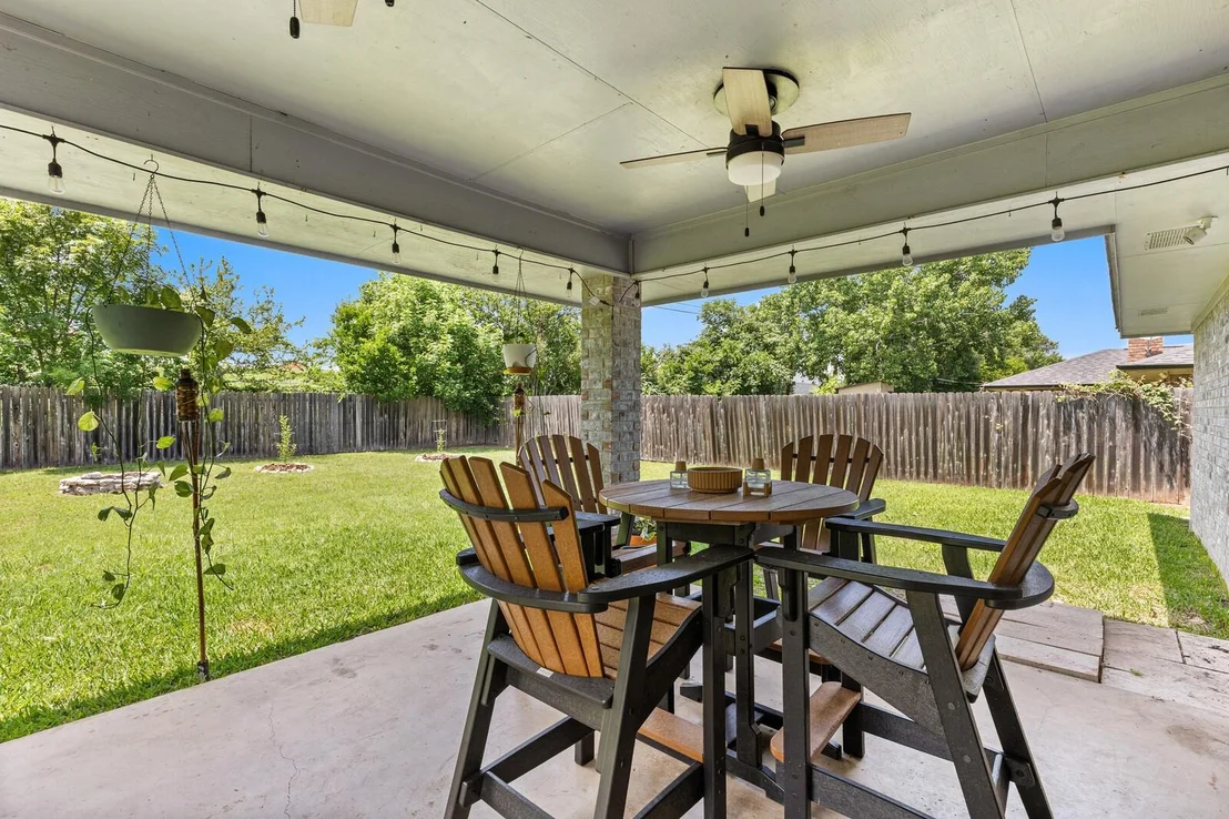 Photo of 1706 Lynx CIR