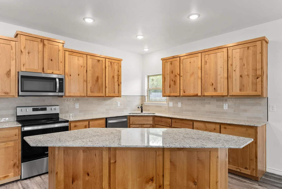 Photo of 828 Elijah LN